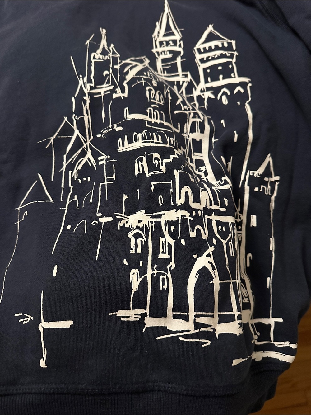 Navy Sweatshirt with Neuschwanstein Castle Sketch (small)